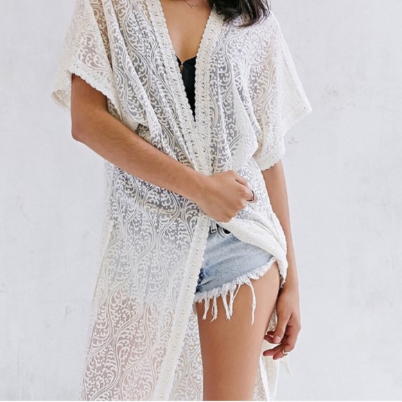 Line & Dot Tops - Line & Dot Kimono - Revolve